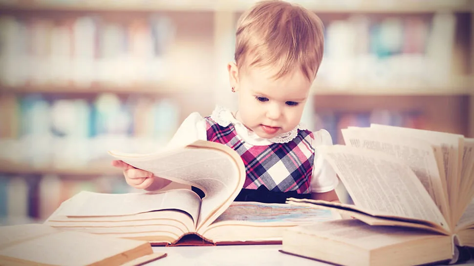 【考察】幼児の英語教育は本当に必要？臨界期仮説とモンテッソーリ教師の視点